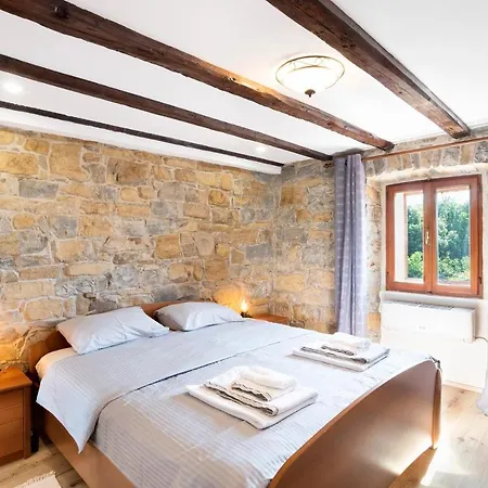 Vakantiehuis Boutique House Rustikana