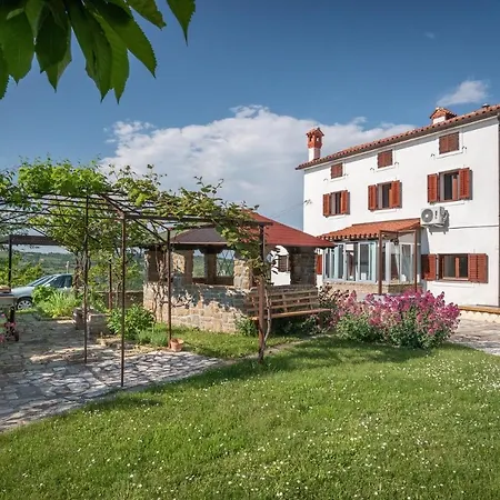 Boutique House Rustikana By Locap Group Hébergement de vacances Izola