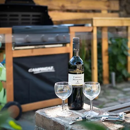 Boutique House Rustikana إيزولا