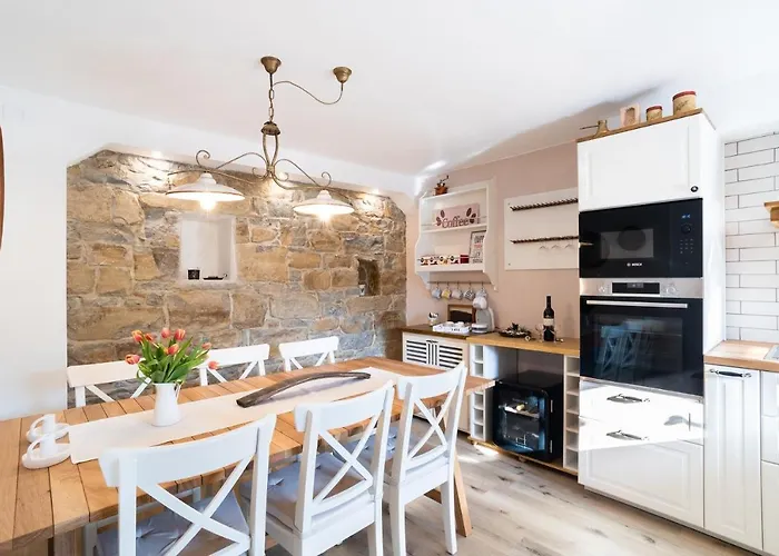 Feriehus Boutique House Rustikana