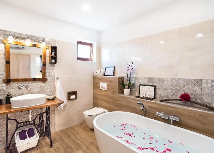 Boutique House Rustikana Feriehus Izola