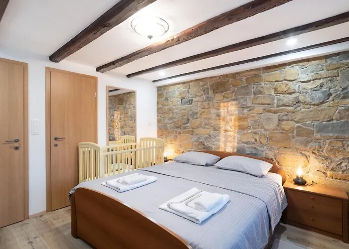 Boutique House Rustikana بيت للعطل *