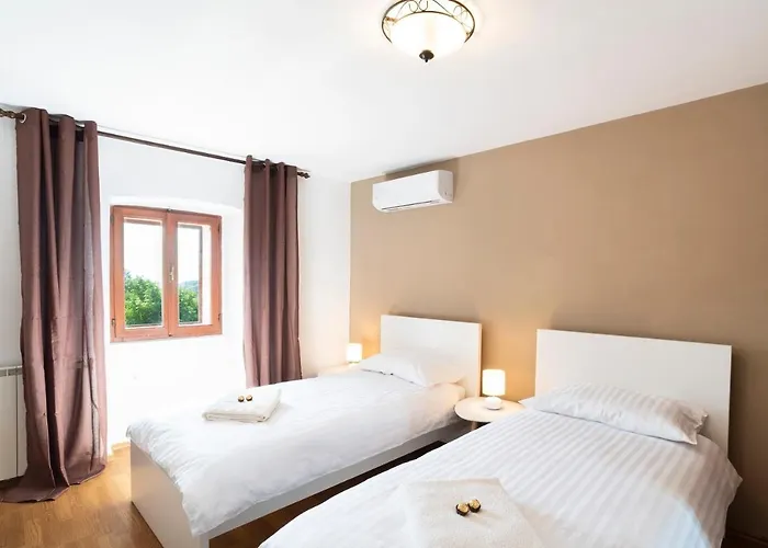 Boutique House Rustikana Feriehus Izola